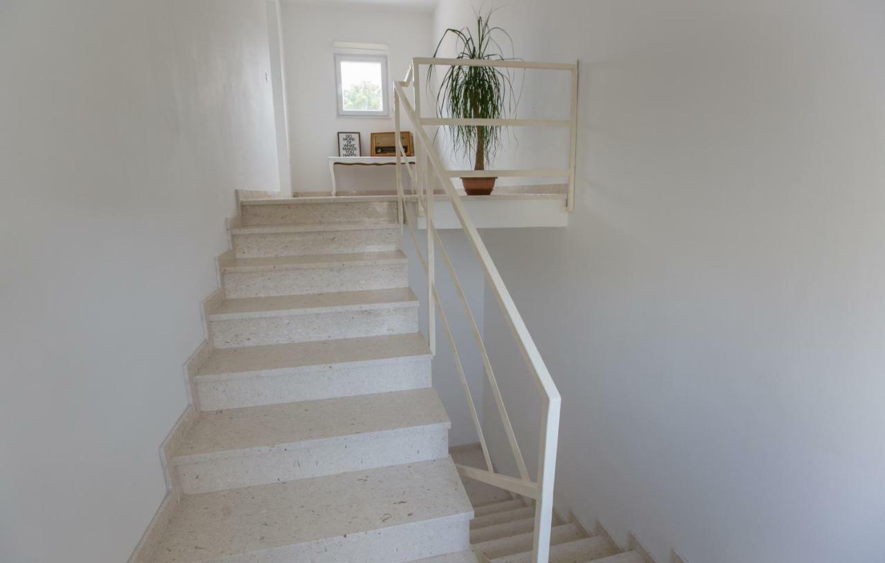 Relaxing Whole Top Floor Apartment By The Sea زابوريتش المظهر الخارجي الصورة